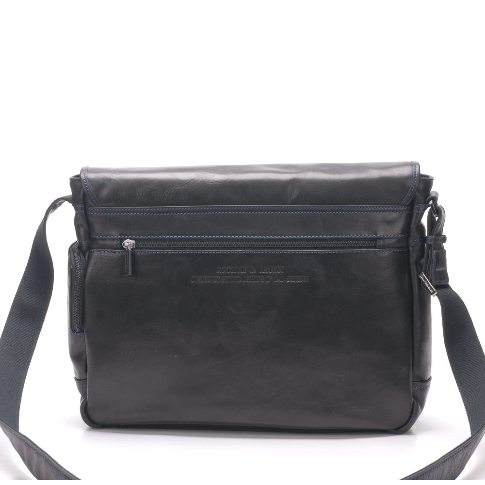 Messenger Bag Pablo - Waterproof Leather