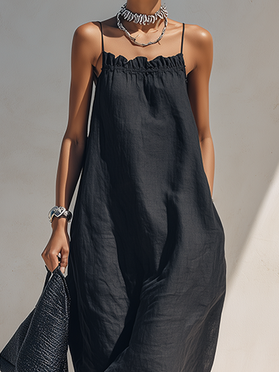 Vestido Maxi Negro Minimalista con Tirantes Espagueti y Cuello Fruncido