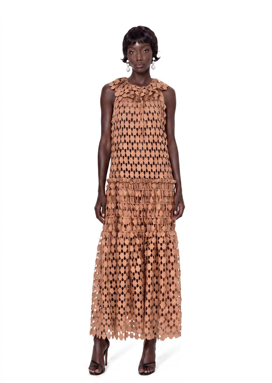 Vestido Maxi de Encaje con Cuello Alto Almarie en Naranja
