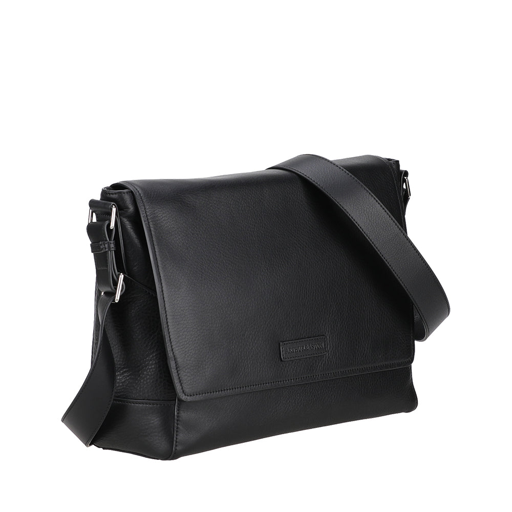 José Leather Flap Oversized Bag