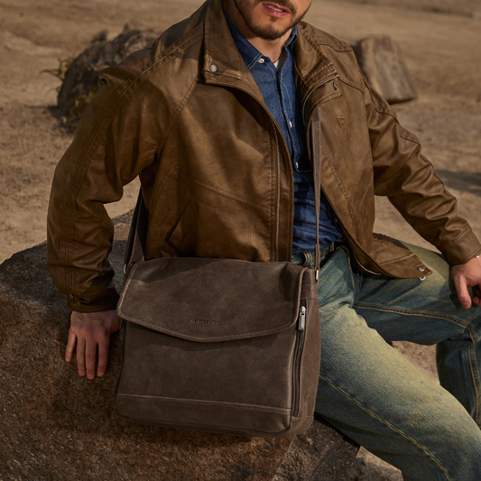 Large Owen Leather Messenger Bag