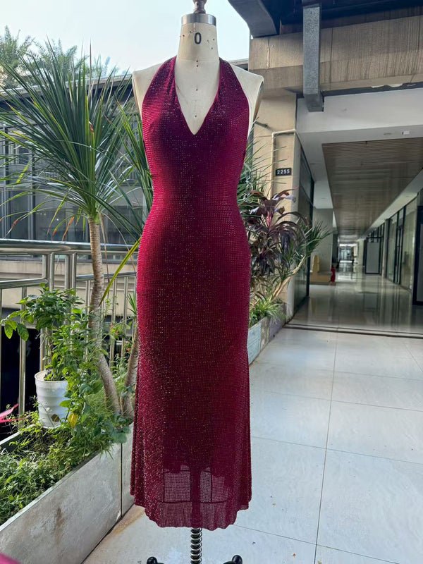 Vestido de Fiesta con Lentejuelas y Escote en V