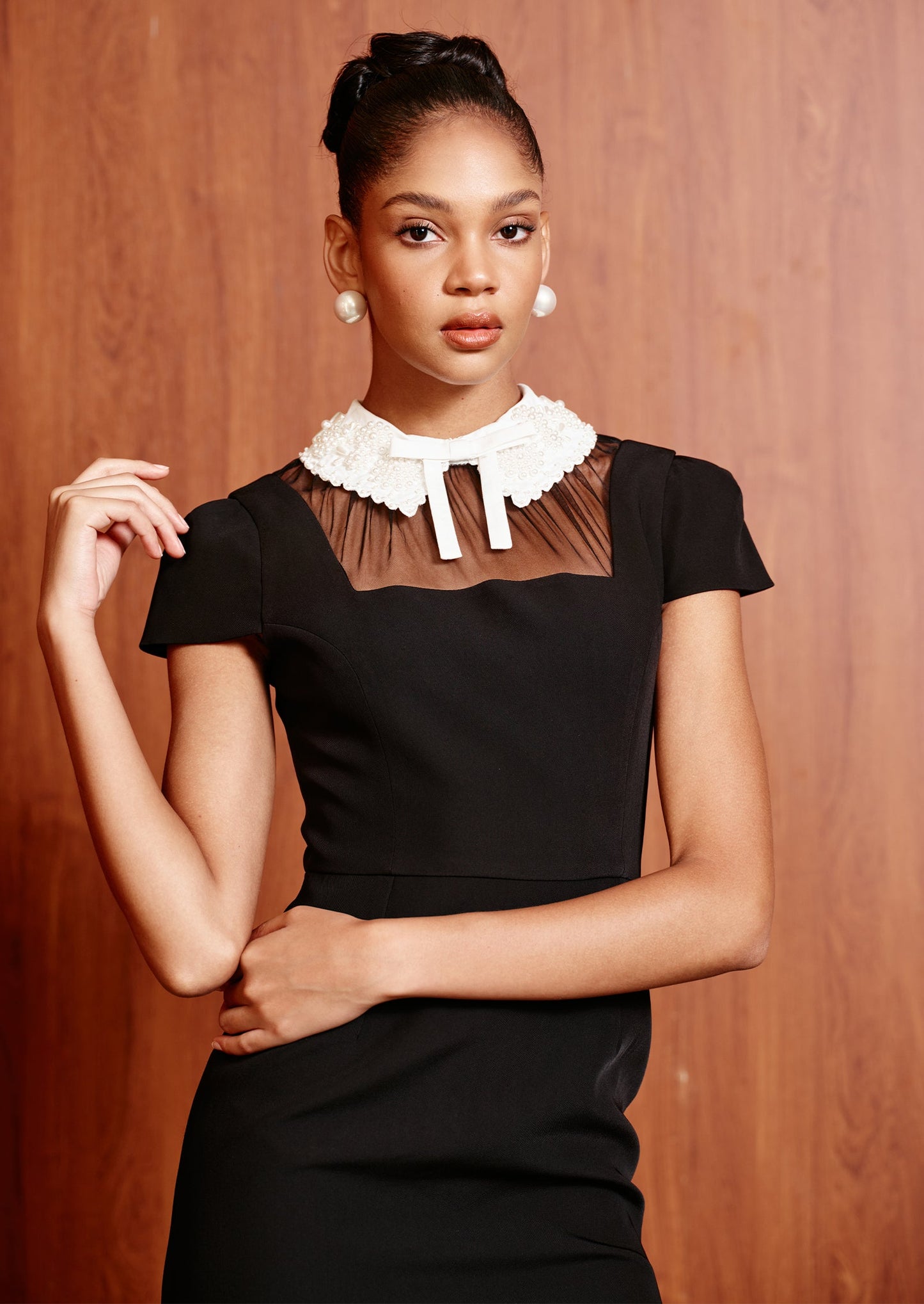 Vestido Midi Hanh de Crepé en Color Negro