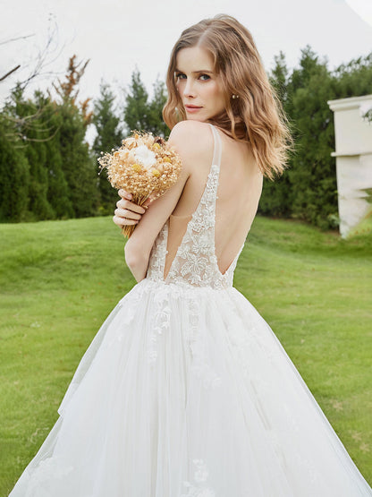 Vestido de Novia Sin Mangas con Escote en V Profundo y Corsé de Encaje Color Marfil