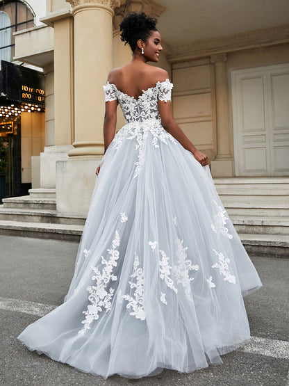 Vestido de Novia Sin Mangas en Corte A con Abertura en Color Marfil/Gris