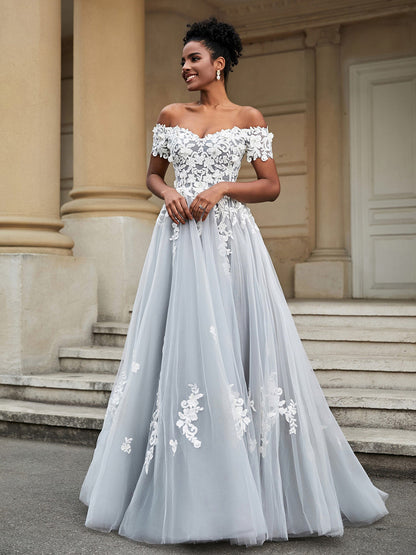 Vestido de Novia Sin Mangas en Corte A con Abertura en Color Marfil/Gris