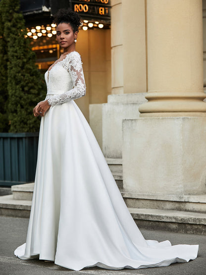 Vestido de Novia A-line con Espalda Descubierta en Encaje y Detalle de Botón Marfil