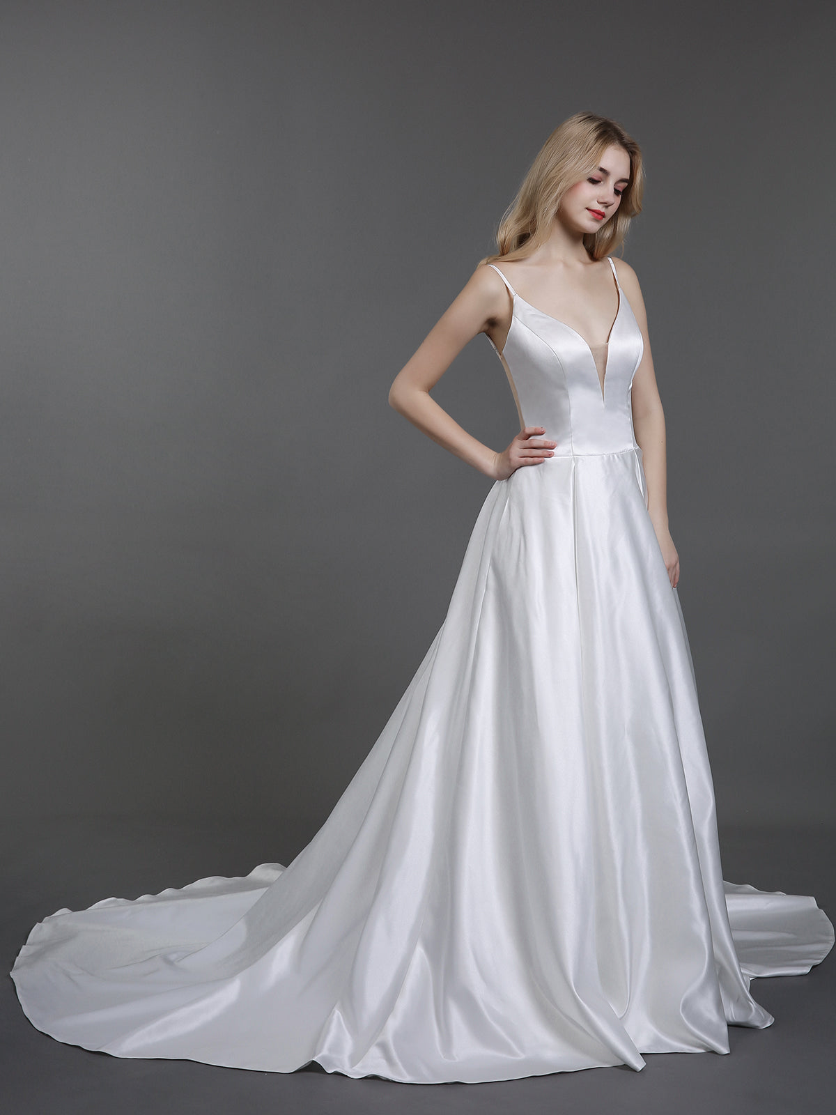 Vestido de Novia Marfil con Tirantes de Espagueti Simples