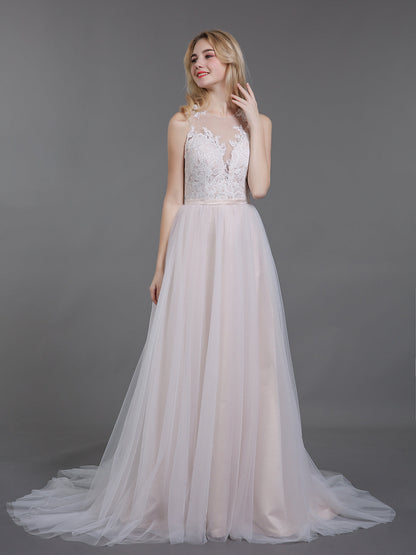 Vestido de Novia Marfil con Encaje y Tul y Botones en la Espalda