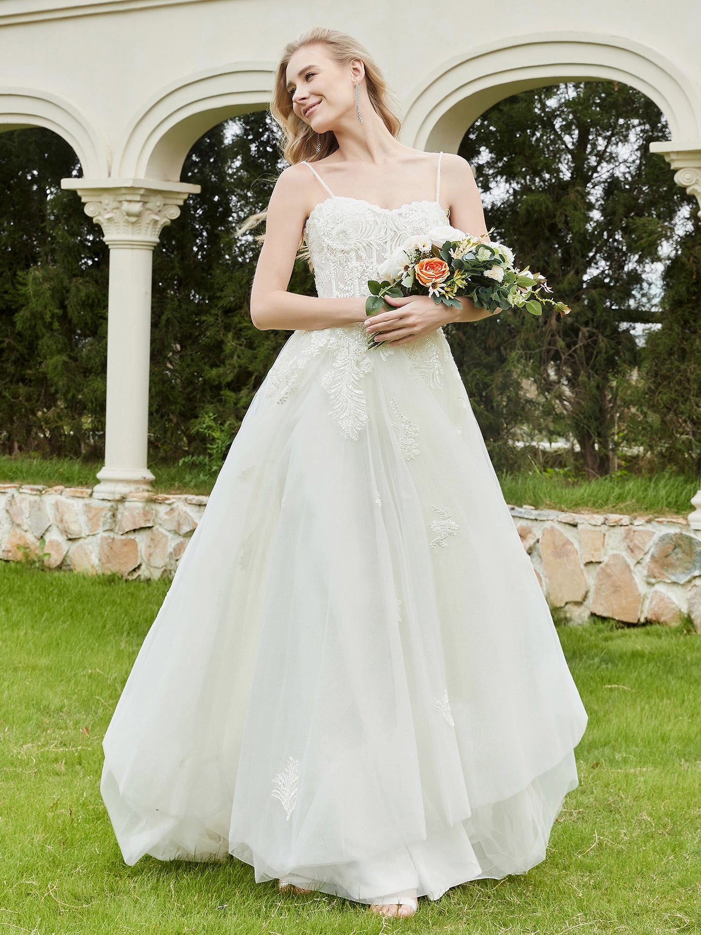 Vestido de Novia A-Line con Cola de Barrido en Color Marfil