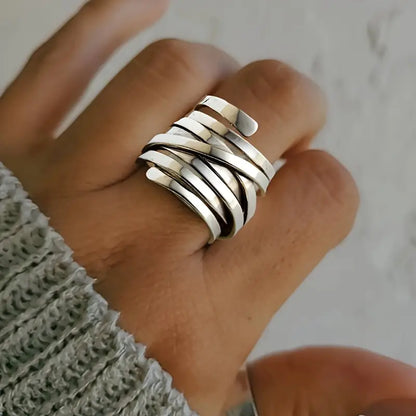 Elegante Anillo de Estilo Vintage