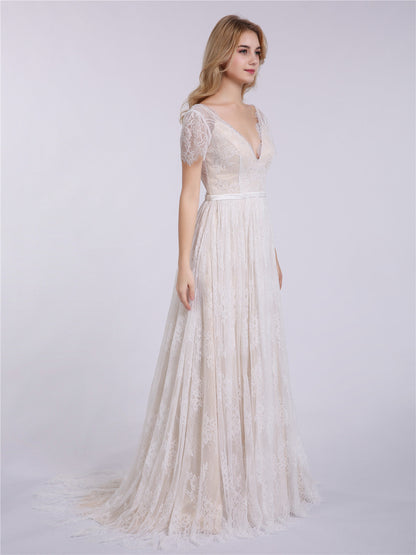 Vestido de Novia Champagne de Encaje con Escote en V y Mangas Cortas