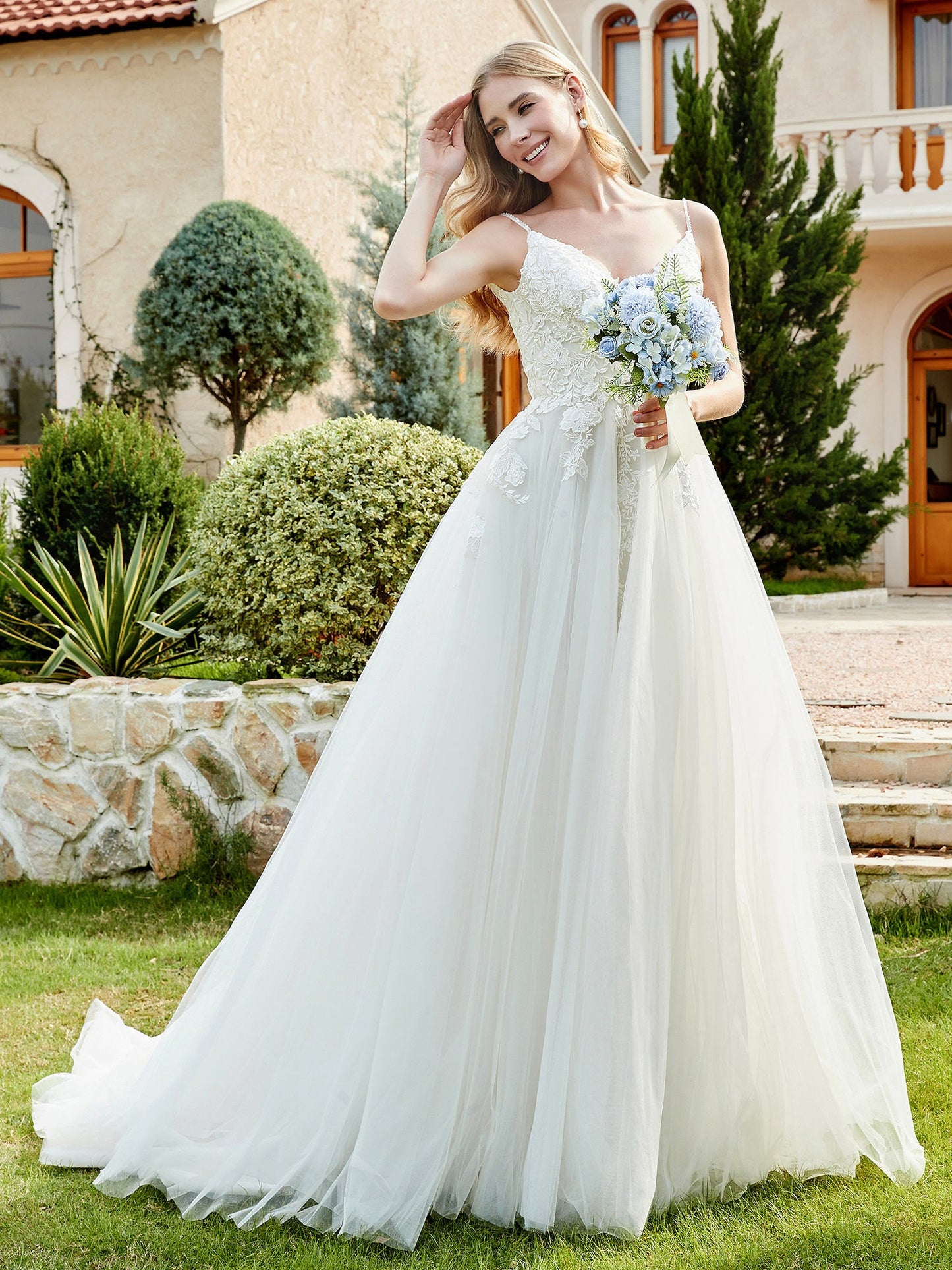 Vestido de Novia A-line con Apliques Florales en Color Marfil