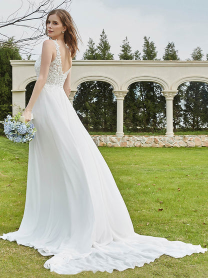 Vestido de Novia de Encaje con Escote en V y Abertura en Color Marfil