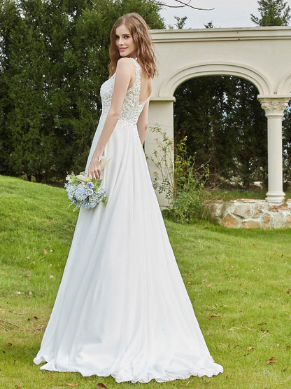 Vestido de Novia de Encaje con Escote en V y Abertura en Color Marfil