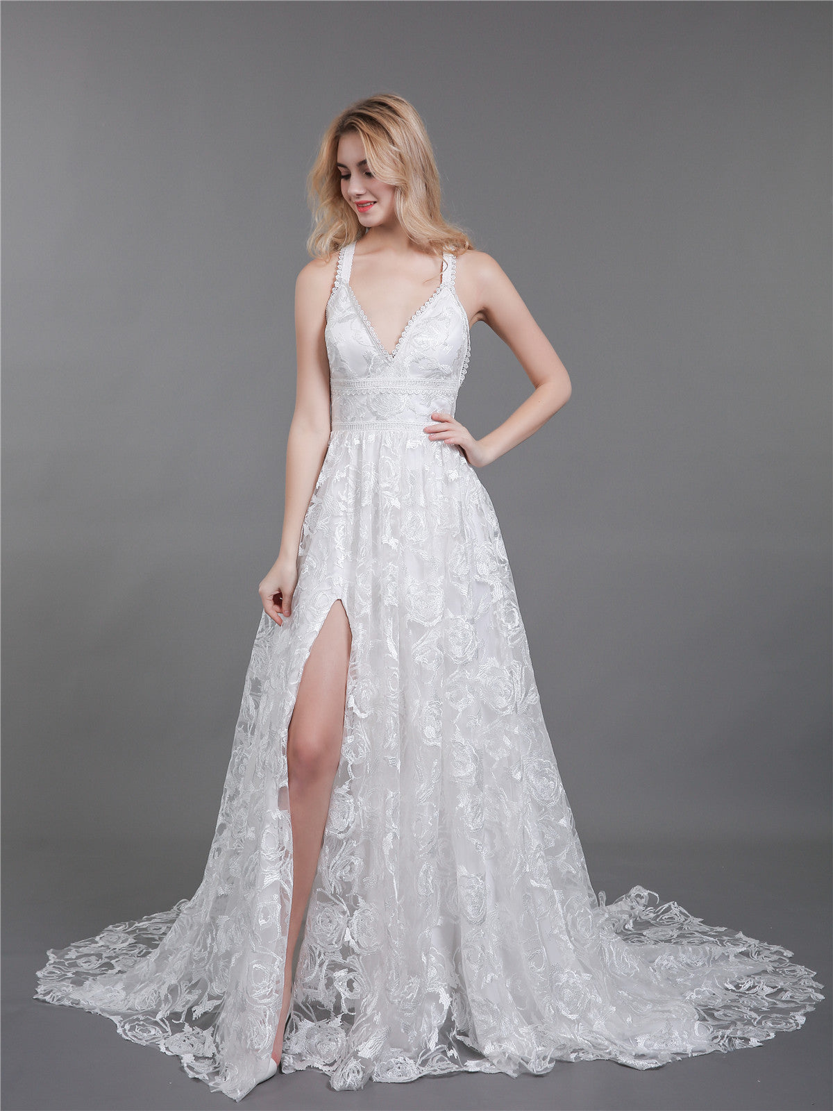 Vestido de Novia de Encaje Marfil con Abertura