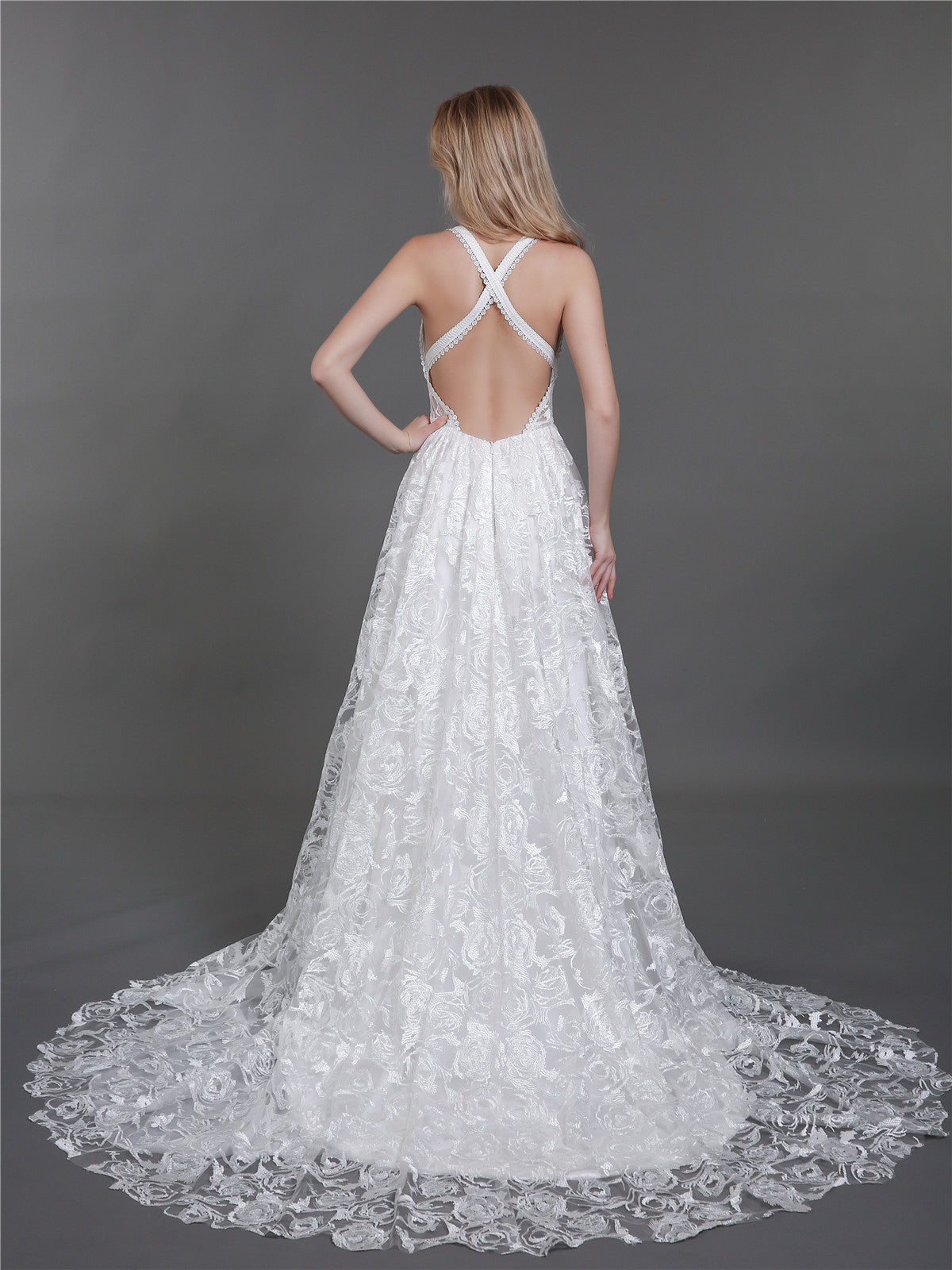 Vestido de Novia de Encaje Marfil con Abertura