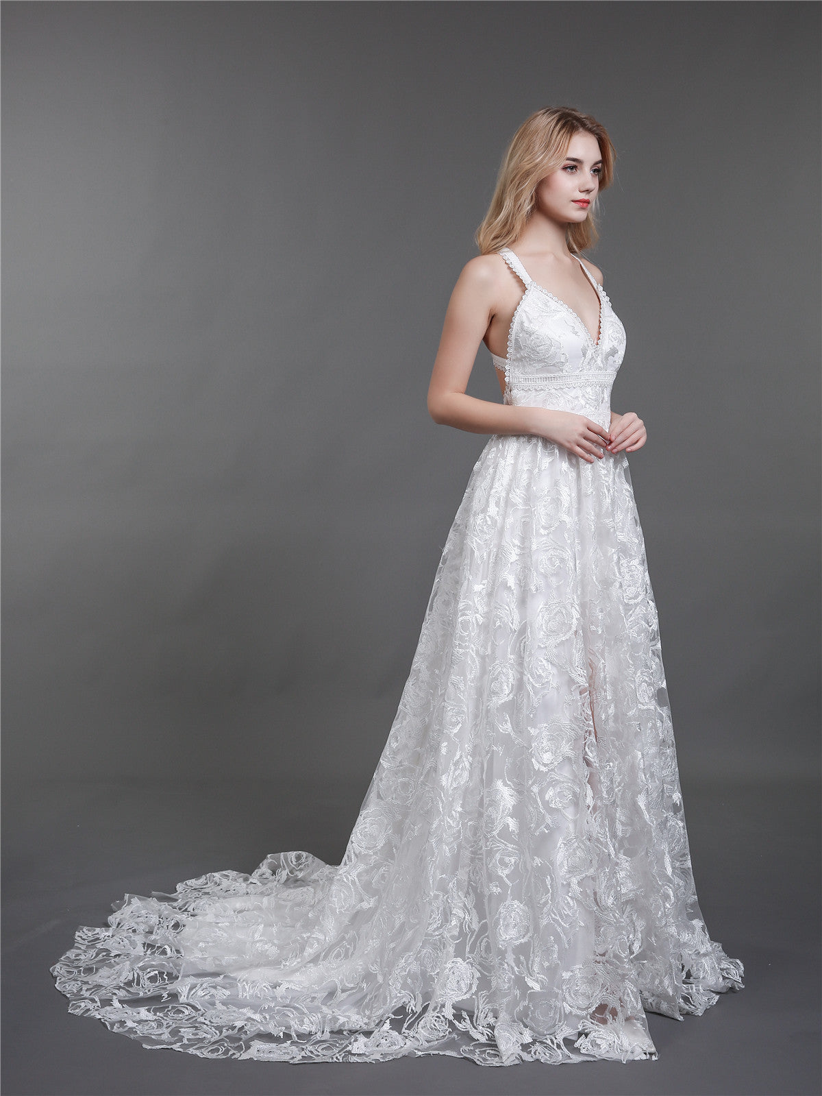 Vestido de Novia de Encaje Marfil con Abertura