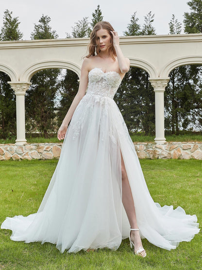 Vestido de Novia Sin Mangas con Apliques de Encaje Perlado en Color Blanco