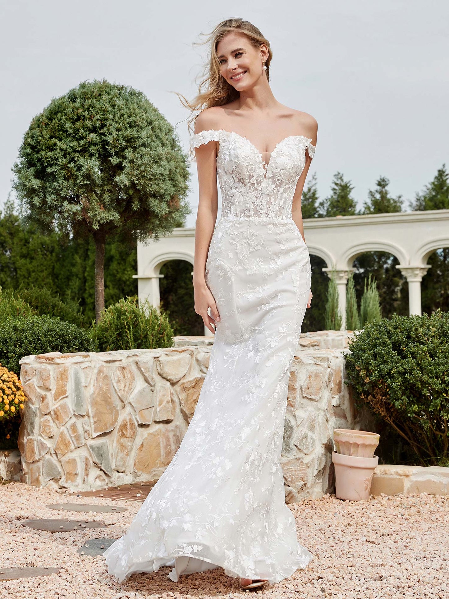 Vestido de Novia Sirena de Encaje Marfil con Escote Off-Shoulder
