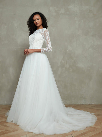 Vestido de Novia con Cuello Ilusionista, Corsé de Encaje y Falda de Tul Marfil