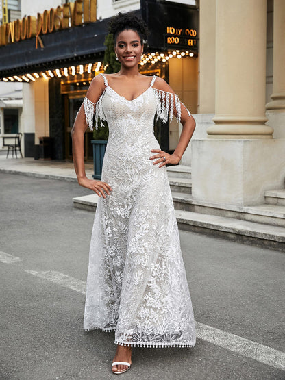 Robe de Mariée A-ligne en Dentelle Appliquée avec Traîne Balayage en Ivoire