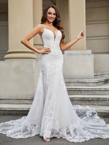 Vestido de Novia de Encaje Sirena con Cola de Capilla en Marfil