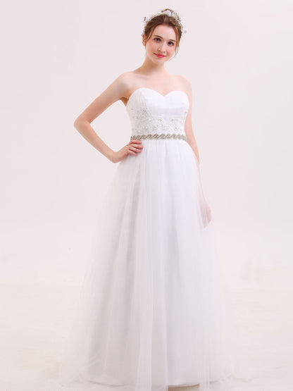 Vestido de Novia de Tul con Escote en Forma de Corazón y Cinturón Perlado Blanco