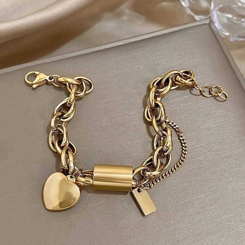 Valerie | Pulsera Chic con Diseño de Corazón