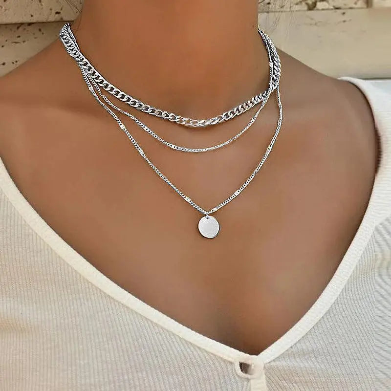 Elegante Collar de Cuello