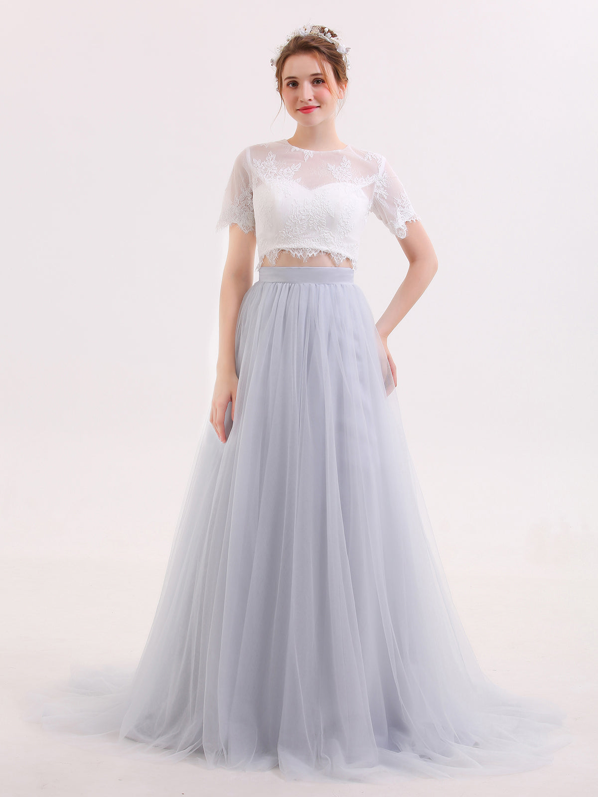 Vestido de Novia de Dos Piezas con Mangas Medias en Color Plateado