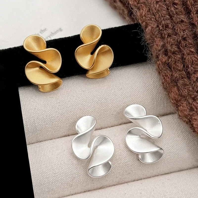 Aretes con Diseño de Flor