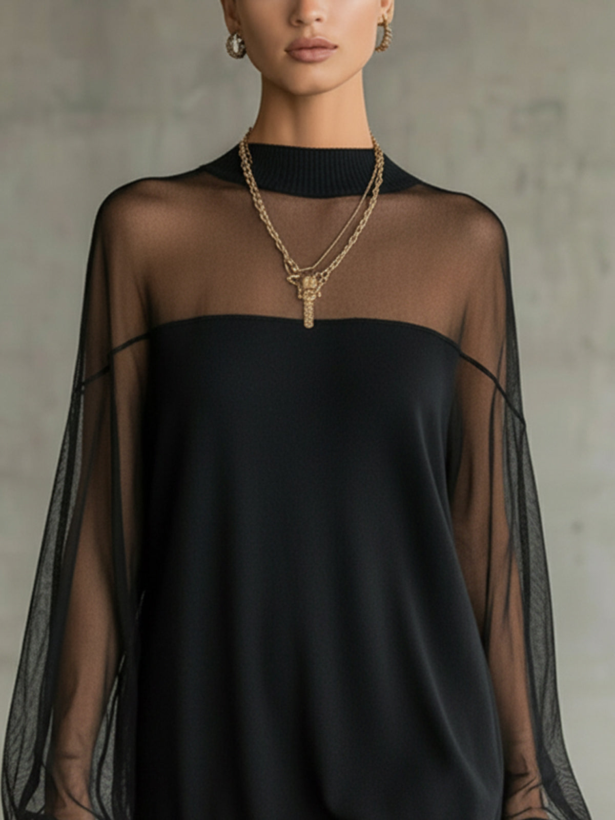 Amélie™ | Elegante Mini Vestido Negro con Mangas de Encaje