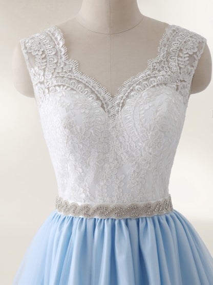Vestido de Novia con Corsé de Encaje y Falda de Tul en Azul Cielo