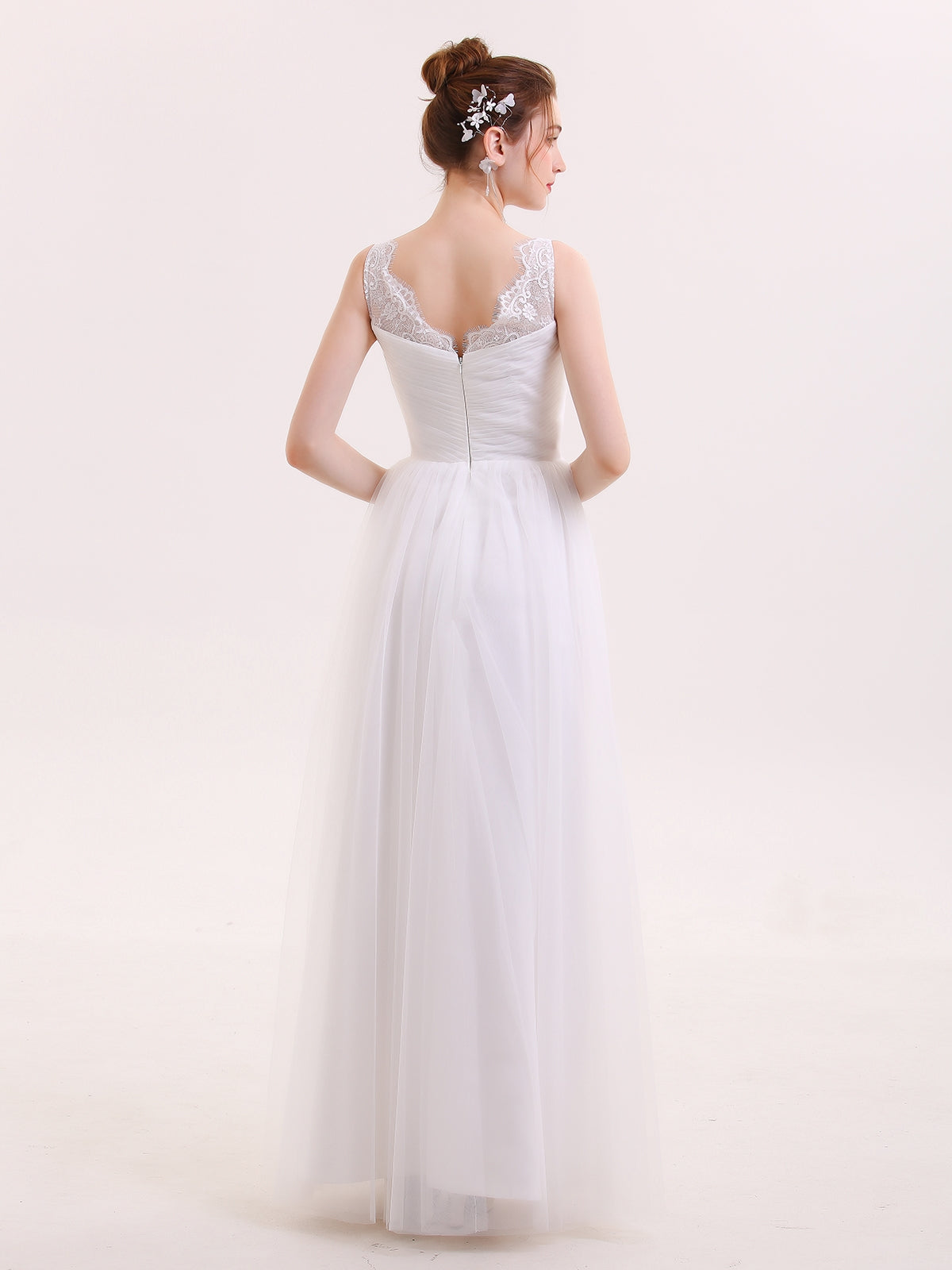 Vestido Largo de Tul con Tirantes de Encaje Blanco