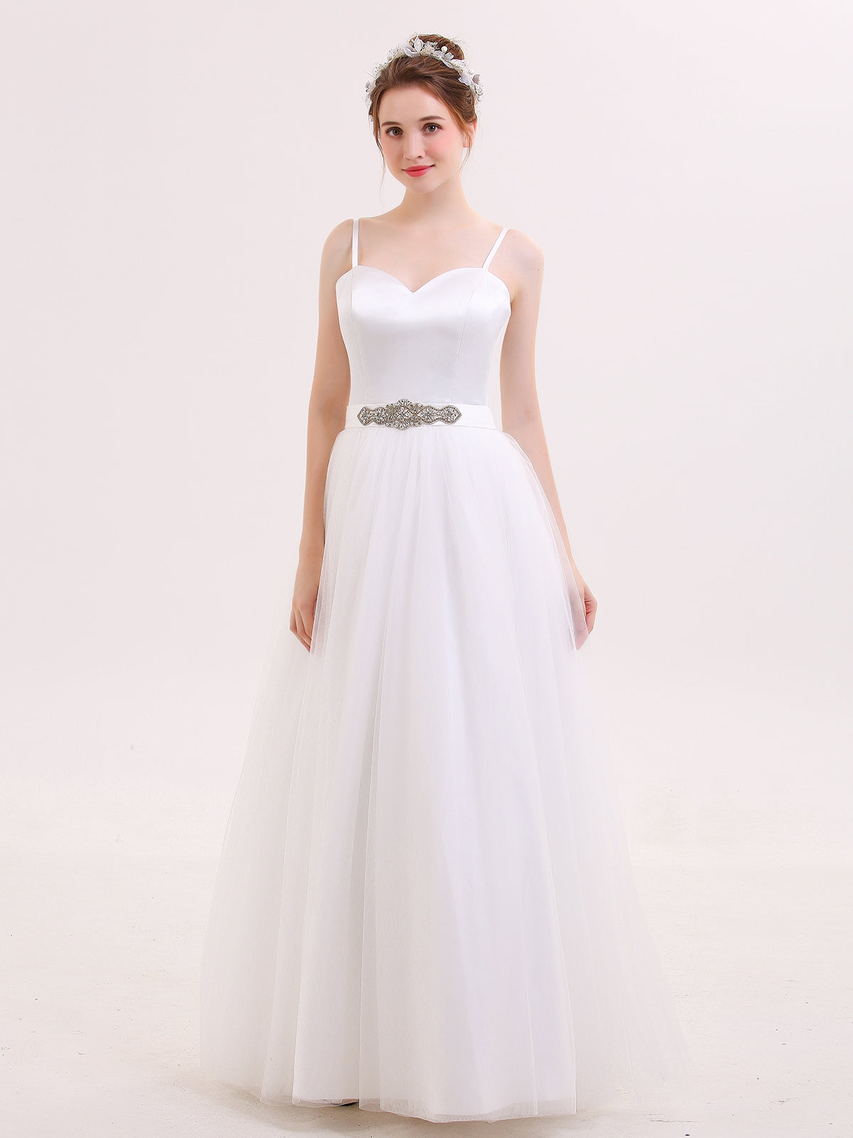 Vestido de Novia con Tirantes Finos y Cinturón Blanco